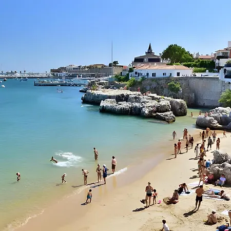 Lovely & Comfy 3 * Estoril